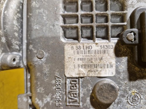 LEVÝ PŘEDNÍ MOTOREK STĚRAČŮ - 53630337 - CITROEN C4 PICASSO I - 20534