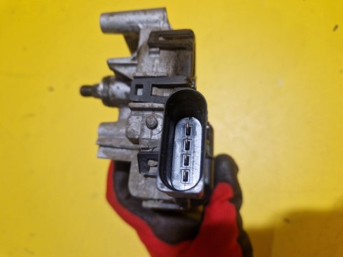 MOTOREK STĚRAČŮ - 0390241564 - FIAT DOBLO II / OPEL COMBO D - 20444