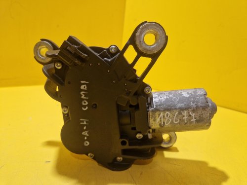 MOTOREK ZADNÍHO STĚRAČE - 13105981 - OPEL ASTRA H KOMBI / HATCHBACK - 18677