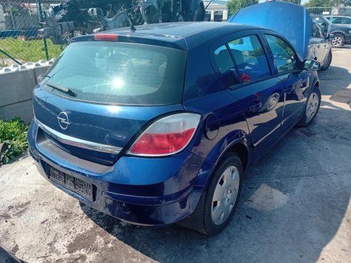 Opel Astra H 1.7 CDTI 16V ( Z17DTH ) 74kW r.2005 modrá Z21B na náhradní díly