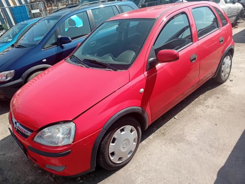 Opel Corsa C 1.2 16V ( Z12XEP ) 59kW r.2006 červená Z547 na náhradní díly