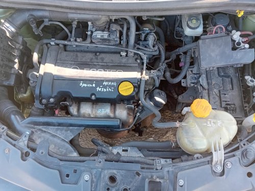 Opel Corsa D 1.2 ( Z12XEP ) 59kW r.2006 žlutá Z30E na náhradní díly