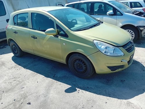 Opel Corsa D 1.2 ( Z12XEP ) 59kW r.2006 žlutá Z30E na náhradní díly