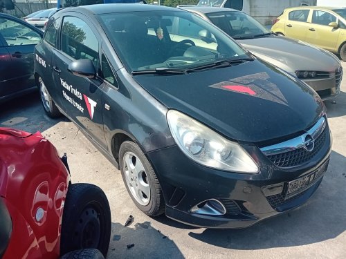 Opel Corsa D 1.2 ( Z12XEP ) 59kW r.2008 černá Z20R na náhradní díly