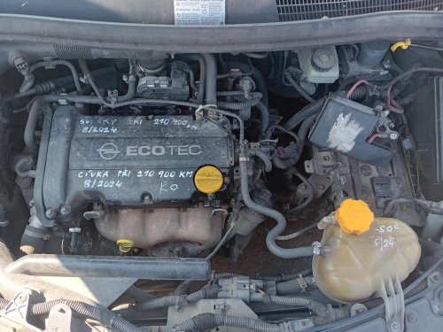 Opel Corsa D 1.2 ( Z12XEP ) 59kW r.2008 černá Z20R na náhradní díly