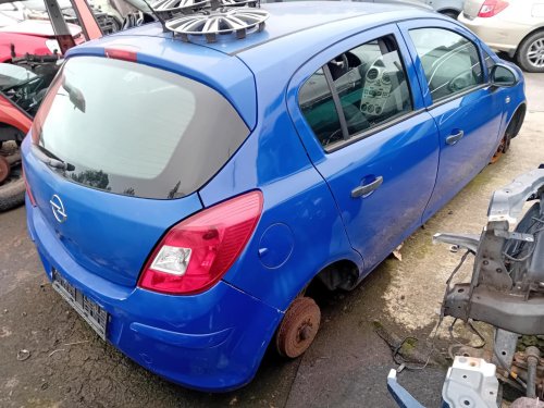 Opel Corsa D 1.2 ( Z12XEP ) 59kW r.2008 modrá Y285 na náhradní díly