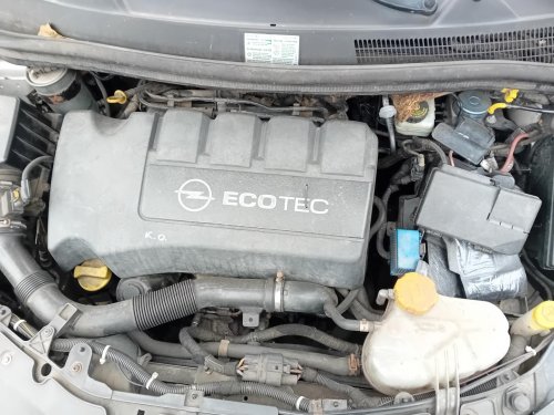 Opel Corsa D 1.3 ( Z13DTJ ) 55kW r.2007 stříbrná Z157 na náhradní díly