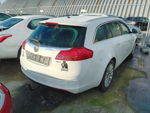 Opel Insignia 2.0 CDTi ( A20DTH ) 118kW r.2011 na náhradní díly