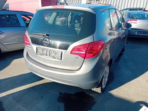 Opel Meriva B 1.3 CDTI ( A13DTE ) 70kW r.2010 šedá Z40W na náhradní díly
