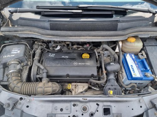 Opel Zafira B 1.6 CNG ( Z16XNT ) 110kW r.2009 šedá Z177 na náhradní díly