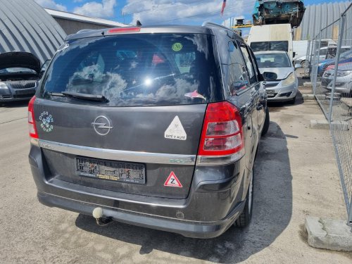 Opel Zafira B 1.6 CNG ( Z16XNT ) 110kW r.2009 šedá Z177 na náhradní díly