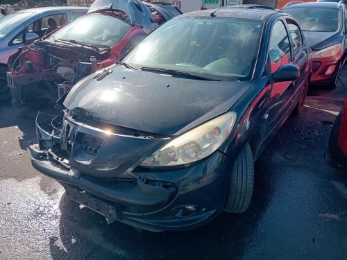 Peugeot 206+ 1.4 ( KFT ) 54kW r.2011 šedá na náhradní díly