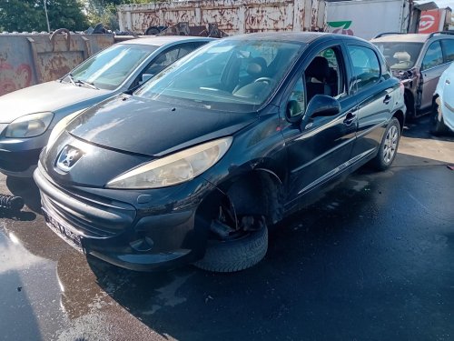 Peugeot 207 1.4 ( 8FS ) 70kW r.2007 černá na náhradní díly