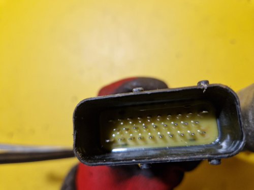 PRAVÁ PŘEDNÍ STAHOVAČKA OKNA S MOTORKEM 101448200 - ŠKODA OCTAVIA I - 18496