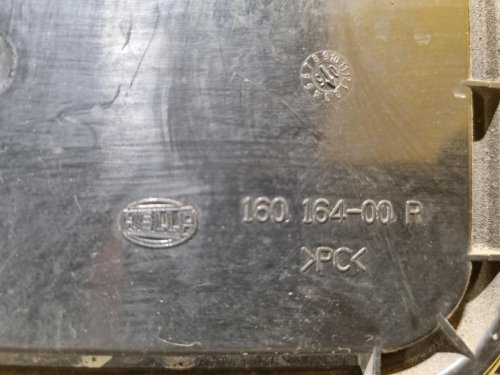 PRAVÉ PŘEDNÍ BI-XENON SVĚTLO AUDI A6 C6 - 18781