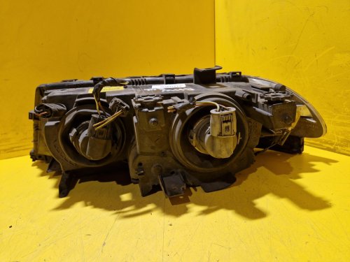 PRAVÉ PŘEDNÍ SVĚTLO BMW 3, E46 - 20965