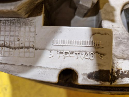 PRAVÉ PŘEDNÍ SVĚTLO GAZ GAZELLE II (2002-2013) - 18942