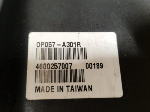 PRAVÉ PŘEDNÍ SVĚTLO OPEL ASTRA H - 20140