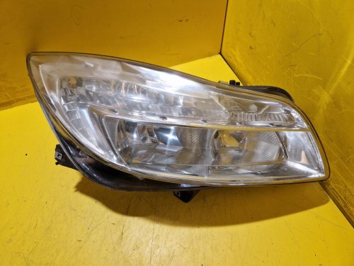 PRAVÉ PŘEDNÍ SVĚTLO OPEL INSIGNIA A - 20945