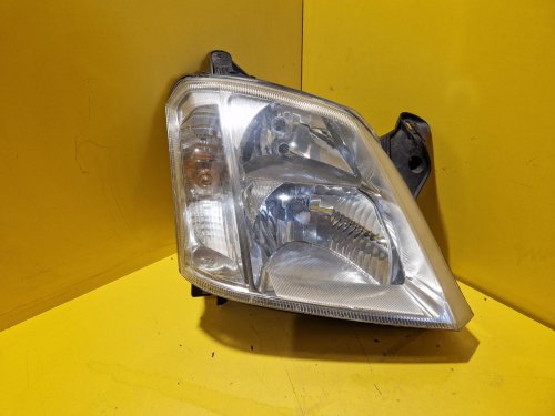 PRAVÉ PŘEDNÍ SVĚTLO OPEL MERIVA A - 18556