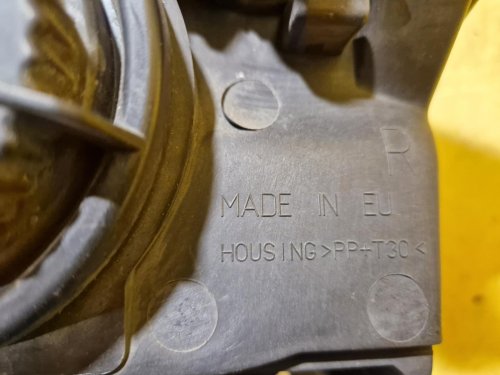 PRAVÉ PŘEDNÍ SVĚTLO OPEL VECTRA C / SIGNUM , FACELIFT - 20141