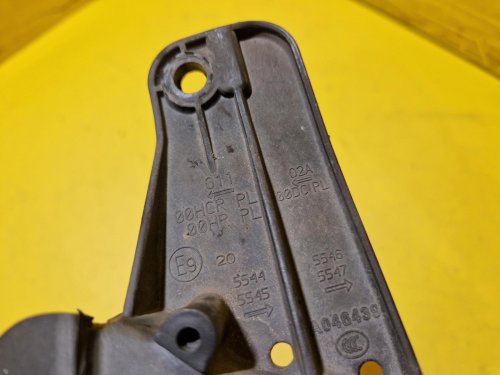 PRAVÉ PŘEDNÍ SVĚTLO OPEL VECTRA C / SIGNUM , FACELIFT - 20141