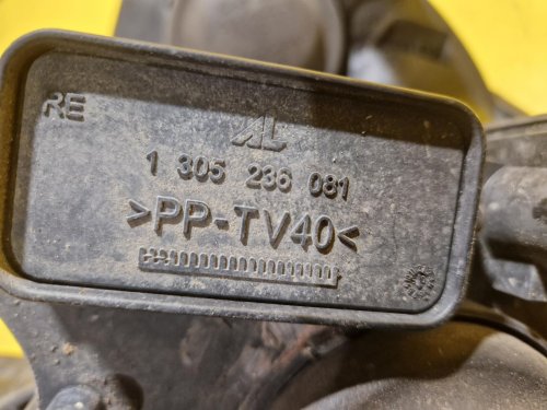 PRAVÉ PŘEDNÍ SVĚTLO OPEL ZAFIRA B - 18456