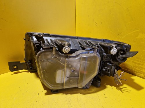 PRAVÉ PŘEDNÍ SVĚTLO ŠKODA FABIA I, FACELIFT- 19915