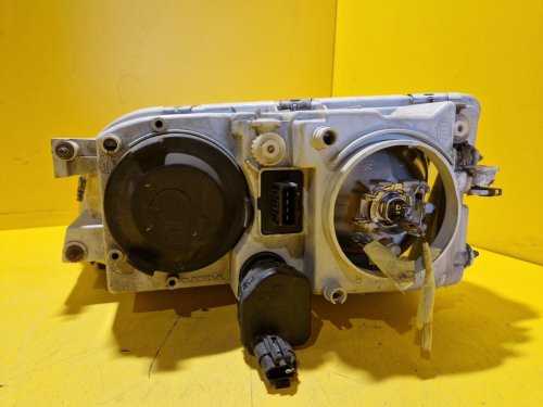 PRAVÉ PŘEDNÍ SVĚTLO VOLVO V40 I, S40 I - 18864