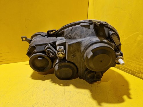 PRAVÉ PŘEDNÍ SVĚTLO VW POLO IV (9N_, 9A_) - 20253