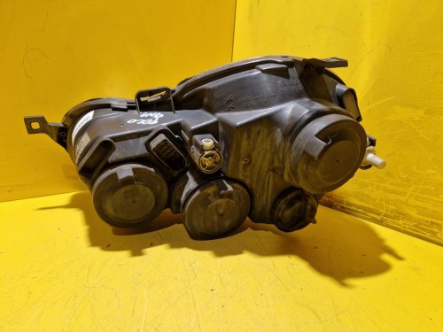 PRAVÉ PŘEDNÍ SVĚTLO VW POLO IV (9N_, 9A_) - 20850