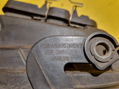 PRAVÉ PŘEDNÍ XENON SVĚTLO ŠKODA SUPERB I  - 18724