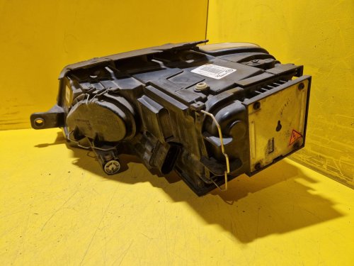 PRAVÉ PŘEDNÍ XENONOVÉ SVĚTLO VW PASSAT B6 (3C2)  - 20568
