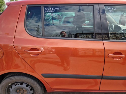 PRAVÉ ZADNÍ DVEŘE  ŠKODA FABIA II (542), ORANŽOVÉ 9771, HATCHBACK - 19568