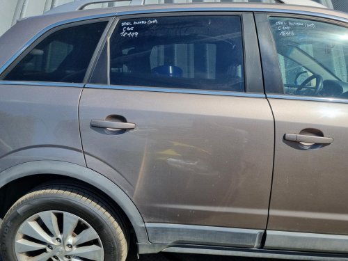 PRAVÉ ZADNÍ DVEŘE OPEL ANTARA , ZLATOSTŘÍBRNÉ C105 - 18119