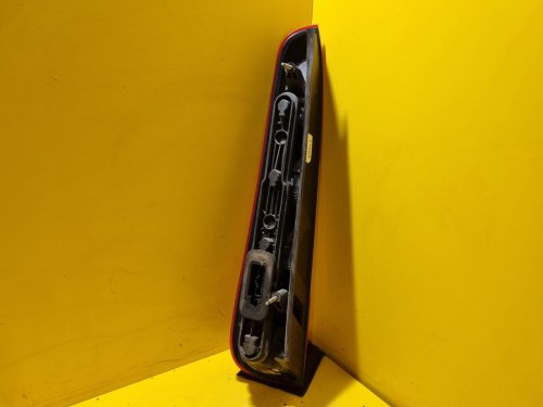 PRAVÉ ZADNÍ SVĚTLO FORD C-MAX I (DM2) - 17662