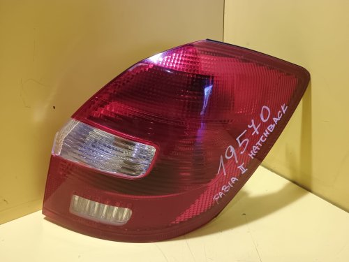 PRAVÉ ZADNÍ SVĚTLO ŠKODA FABIA II - 19570