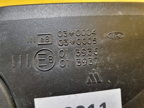 PRAVÉ ZRCÁTKO FORD FIESTA MK5, ELEKTRICKÉ, ČERNÉ NELAKOVANÉ, FACELIFT - 18011