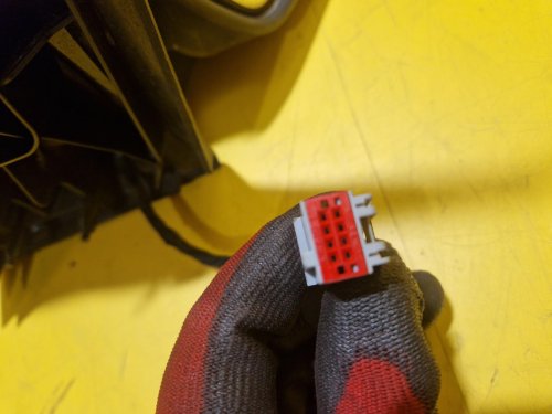 PRAVÉ ZRCÁTKO FORD FUSION , STŘÍBRNÉ, FACELIFT, ELEKTRICKÉ- 18531