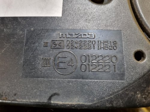 PRAVÉ ZRCÁTKO MAZDA 3 ( BK ) , ŠEDÉ, ELEKTRICKÉ - 17052