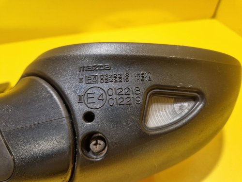 PRAVÉ ZRCÁTKO MAZDA RX-8 (SE, FE), ČERVENÉ, ELEKTRICKÉ - 16401