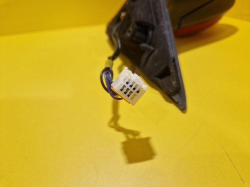 PRAVÉ ZRCÁTKO MAZDA RX-8 (SE, FE), ČERVENÉ, ELEKTRICKÉ - 16401