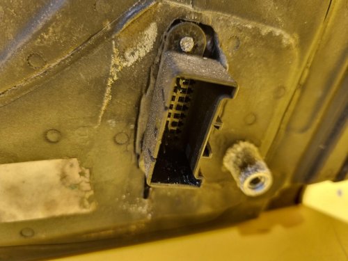 PRAVÉ ZRCÁTKO OPEL ASTRA H , BÍLÉ, ELEKTRICKÉ - 17096