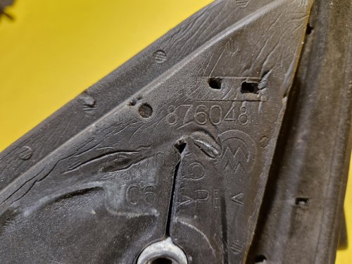 PRAVÉ ZRCÁTKO SEAT IBIZA III (6L1), CORDOBA II (6L2) , ČERNÉ, MECHANICKÉ- 19605