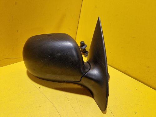 PRAVÉ ZRCÁTKO ŠKODA FABIA I , ČERNÉ NELAKOVANÉ, KRÁTKÉ , MANUÁLNÍ - 19607