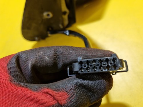 PRAVÉ ZRCÁTKO ŠKODA OCTAVIA I , ŠEDÉ, DLOUHÉ , ELEKTRICKÉ - 18017