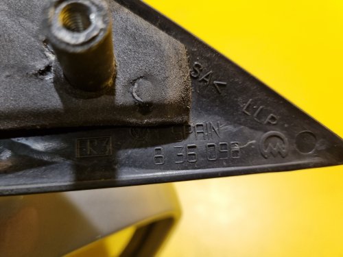 PRAVÉ ZRCÁTKO ŠKODA OCTAVIA I , STŘÍBRNÉ, DLOUHÉ , ELEKTRICKÉ - 18014