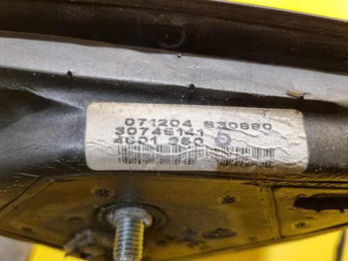 PRAVÉ ZRCÁTKO VOLVO V50 ( 545 ) , ŠEDÉ, ELEKTRICKÉ - 16882