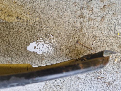 PRAVÝ PŘEDNÍ BLATNÍK OPEL ASTRA G, ČERNÝ - 17292