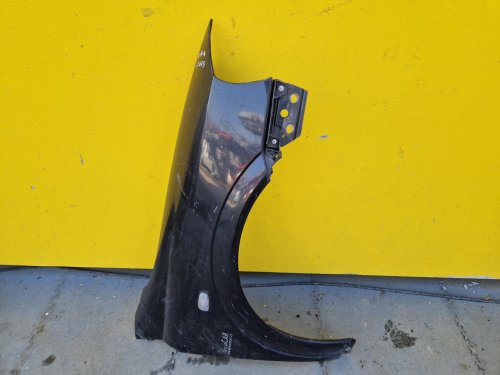 PRAVÝ PŘEDNÍ BLATNÍK OPEL ASTRA G, ČERNÝ - 17645